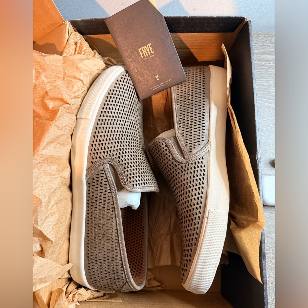 Frye Men's Brown Mesh Slip-On Loafers